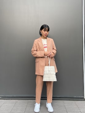 「日系极简」｜「アイテム（スラックス）」を使った、安さん（レディース・162cm）の春コーディネート