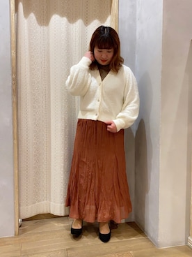 「earth music&ecology（アースミュージックアンドエコロジー）のシアーワッシャースカート　＊（スカート）」を使った、きみぃさん（レディース・158cm）の冬コーディネート