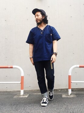 「ロールアップ」｜「アイテム（その他トップス）」を使った、crementyさん（メンズ・172cm）の春コーディネート
