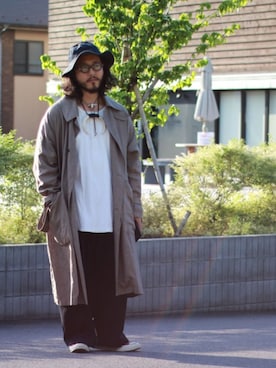 「チャックテイラー」｜「アイテム（ステンカラーコート）」を使った、crementyさん（メンズ・172cm）の春コーディネート
