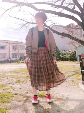「niko and...（ニコアンド）のアイテム（MA-1）」を使った、moeka,さん（レディース・160cm）の春コーディネート