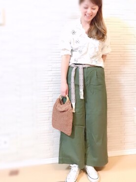 「スカラップ」｜「アイテム（チノパンツ）」を使った、maa-♡さん（レディース・164cm）の春コーディネート