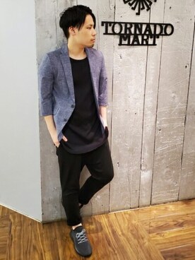 スラックスを使った 上野 のメンズ人気ファッションコーディネート Wear