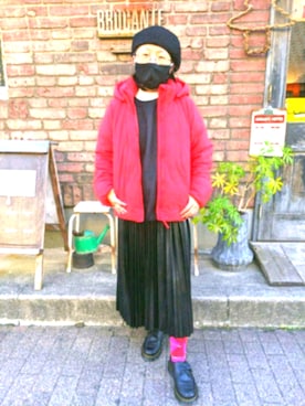 「アイテム（ダウンジャケット/コート、レッド系）」を使った、チャミさん（レディース・151cm）の冬コーディネート