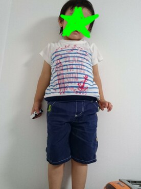 「kladskap（クレードスコープ）のアイテム（パンツ）」を使った、りーさんさん（キッズ・100cm）の夏コーディネート