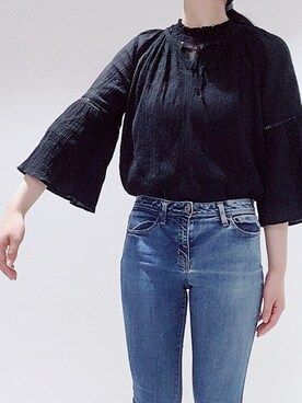 「GU（ジーユー）のアイテム（シャツ/ブラウス、ブラック系）」を使った、ぴこさん（レディース・163cm）の春コーディネート