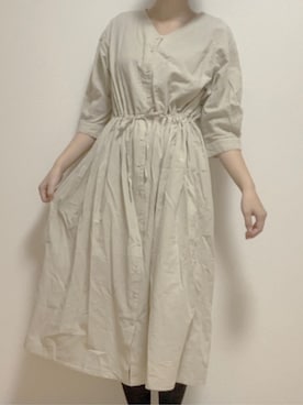 「しまむら（シマムラ）のアイテム（ワンピース、ホワイト系）」を使った、ぴこさん（レディース・163cm）の春コーディネート