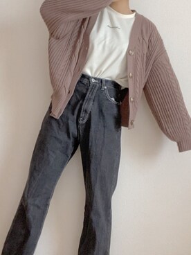 「apres jour（アプレジュール）のストレートデニム【ZOZOTOWN限定アイテム】（デニムパンツ、ブラック系）」を使った、ぴこさん（レディース・163cm）の春コーディネート