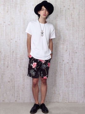 「SAINT LAURENT PARIS（サンローランパリ）のアイテム（帽子）」を使った、soraさん（メンズ・174cm）の夏コーディネート