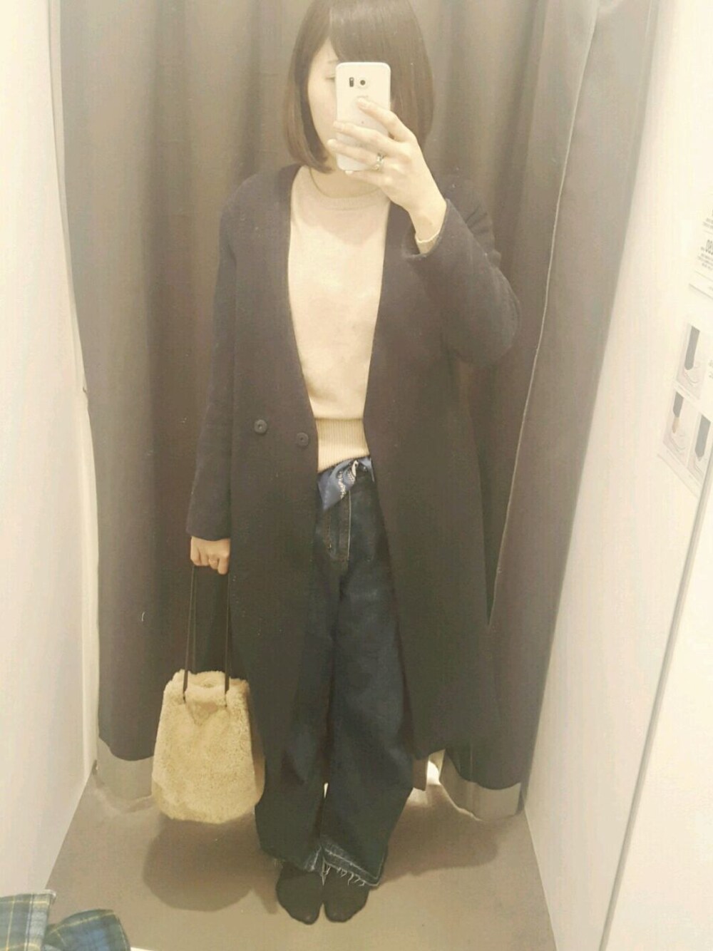 「KBF+」｜「KBF+のKBF+　ノーカラーロングコート（その他アウター、ブルー系）」を使った、タラコさん（レディース・170cm）の冬コーディネートの1枚目の写真
