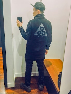 「11 by Boris Bidjan Saberi （ ボリスビジャンサベリ）のアイテム（Tシャツ/カットソー）」を使った、Bさん（メンズ・170cm）の秋コーディネート