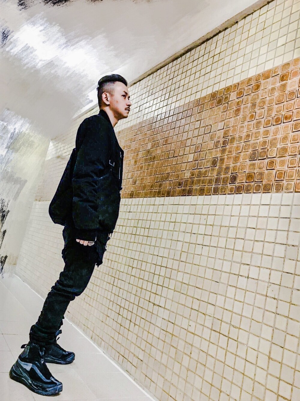 「boris bidjan saberi、11by boris bidjan saberi、11bybbs、RICK OWENS、drkshdw、CAROL CHRISTIAN POELL、LOST and FOUND」｜「11 by Boris Bidjan Saberi のアイテム（MA-1、ブラック系）」を使った、Bさん（メンズ・171cm）の冬コーディネートの1枚目の写真