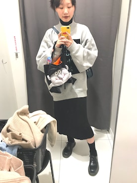 「NARS（ナーズ）のアイテム（口紅/リップティント/グロス）」を使った、yuさん（レディース・165cm）の秋コーディネート