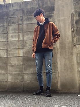 「Dr. Martens（ドクターマーチン）のアイテム（スリッポン）」を使った、MASAさん（メンズ・175cm）の秋コーディネート