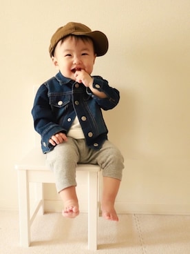 「ワッフルクルーネックＴ」｜「アイテム（レギンス/スパッツ）」を使った、bonzさん（キッズ・80cm）の春コーディネート