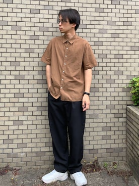 「LARS LARSEN（ラースラーセン）のアイテム（アナログ腕時計）」を使った、KENさん（メンズ・176cm）の春コーディネート