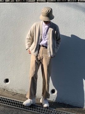 「KIJIMA TAKAYUKI」｜「アイテム（チノパンツ）」を使った、KENさん（メンズ・176cm）の春コーディネート
