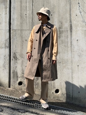 「AURALEE」｜「アイテム（トレンチコート）」を使った、KENさん（メンズ・176cm）の春コーディネート