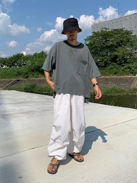 「yoko sakamoto（ヨーコサカモト）のアイテム（トップス）」を使った、KENさん（メンズ・176cm）の夏コーディネート