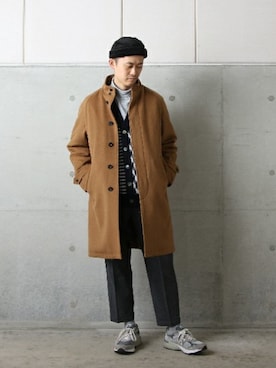 「GLOSTER（グロスター）のアイテム（ステンカラーコート）」を使った、GLOSTER stylingさん（メンズ・169cm）の冬コーディネート