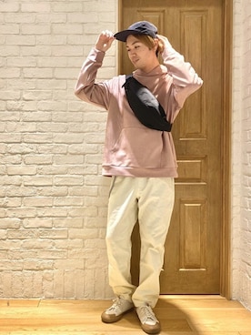 「MIS（エムアイエス）のアイテム（バッグ）」を使った、GLOSTER stylingさん（メンズ・177cm）の春コーディネート