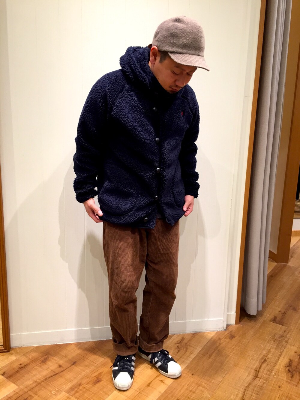 「F&G、gloster、FREDY&GLOSTER、グロスター、ジムフレックス、GYMPHLEX、仙台、AER」｜「GYMPHLEXの【Gymphlex / ジムフレックス】ボアジャケット（ブルゾン、ブルー系）」を使った、GLOSTER stylingさん（メンズ・165cm）の秋コーディネートの1枚目の写真