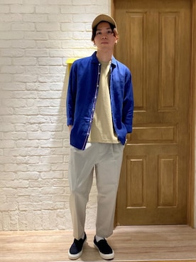 「CONVERSE（コンバース）のアイテム（ローファー）」を使った、GLOSTER stylingさん（メンズ・178cm）の春コーディネート