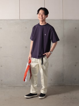 「CONVERSE（コンバース）のアイテム（ローファー）」を使った、GLOSTER stylingさん（メンズ・170cm）の春コーディネート