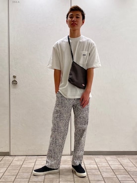 「CONVERSE（コンバース）のアイテム（ローファー）」を使った、GLOSTER stylingさん（メンズ・178cm）の春コーディネート
