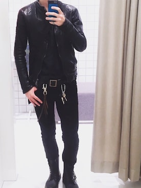 「backlash」｜「アイテム（財布/小物）」を使った、LEATHER MANさん（メンズ・172cm）の秋コーディネート