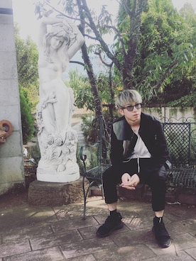 「RICK OWENS」｜「アイテム（MA-1）」を使った、LEATHER MANさん（メンズ・172cm）の秋コーディネート