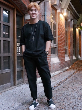 Veeravit Chさんのコーディネート