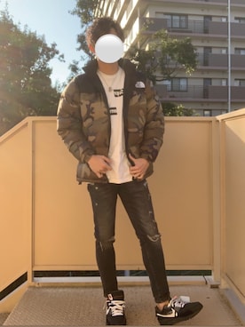 「やっぱりストリートが好き」｜「アイテム（ダウンジャケット/コート）」を使った、yoseさん（メンズ・170cm）の秋コーディネート