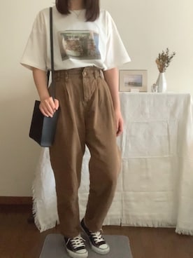 「ZARA（ザラ）のアイテム（パンツ、ブラウン系）」を使った、fujikoさん（レディース・162cm）の春コーディネート