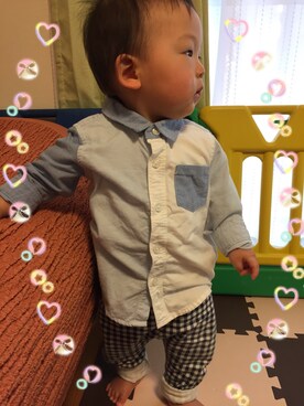 「babyGAP（babyGAP）のアイテム（シャツ/ブラウス、ブルー系）」を使った、achapiさん（キッズ）の冬コーディネート