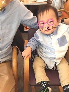 「babyGAP（babyGAP）のアイテム（シャツ/ブラウス、ブルー系）」を使った、achapiさん（キッズ）の冬コーディネート