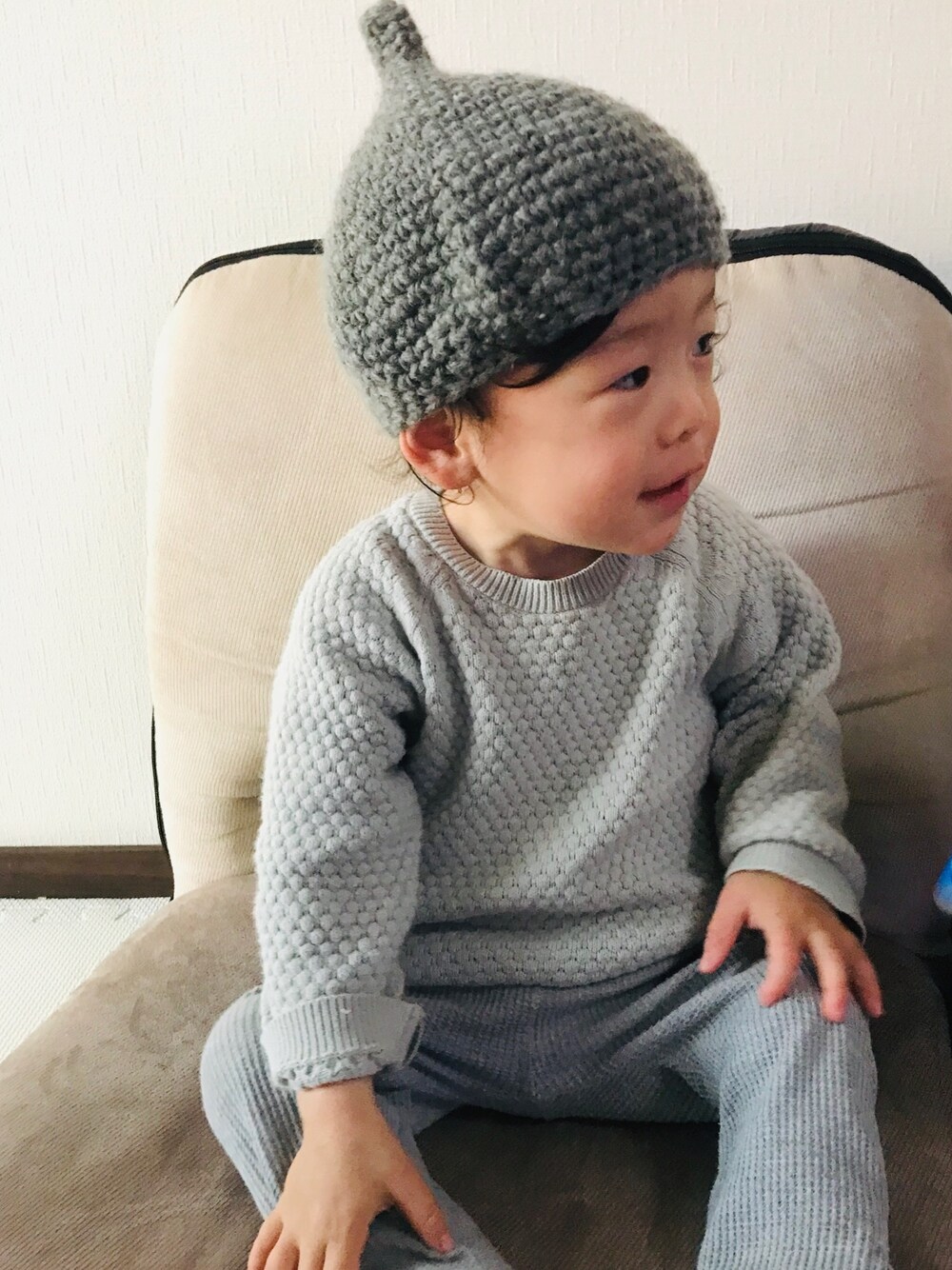 「キッズファッション、おうちファッション、男の子コーデ、キッズコーデ、ZARA、しまむら、ラクチンコーデ、レギンス、シンプル、ワントーンコーデ」｜「ZARAのアイテム（ニット/セーター、ブルー系）」を使った、coco＊*。さん（キッズ・90cm）の春コーディネートの1枚目の写真
