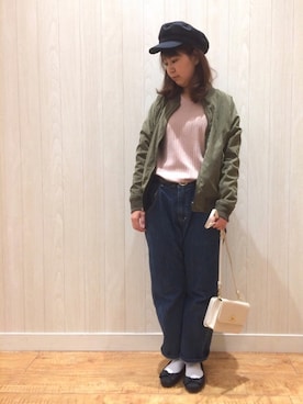 「リブT」｜「アイテム（ブルゾン）」を使った、チエさん（レディース・156cm）の冬コーディネート