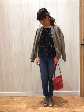 「ウェッジソール」｜「アイテム（ブルゾン）」を使った、チエさん（レディース・156cm）の春コーディネート