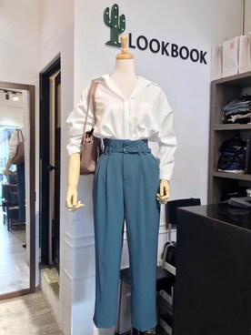 「LOOKBOOK穿搭冊」｜Yuli 🌵 LOOKBOOK➸穿搭冊さん（レディース・168cm）の秋コーディネート