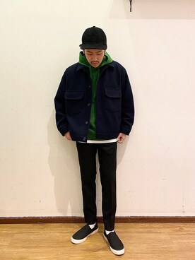 「アイテム（スリッポン）」を使った、KENnYA_gwさん（メンズ・169cm・20代）の秋コーディネート