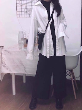 「PULL&BEAR（プルアンドベア）のアイテム（その他シューズ）」を使った、王淑燕SY-Wさん（レディース・165cm）の秋コーディネート