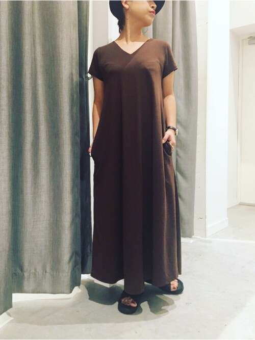 American Holic真依子さんのワンピースを使ったコーディネート Zozotown