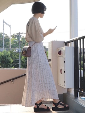 「chapter world（チャプターワールド）のアイテム（シューズ）」を使った、ひよりさん（レディース・162cm）の夏コーディネート