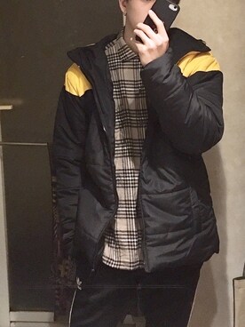 「neos（ネオス）のアイテム（ダウンジャケット/コート）」を使った、風の又三郎。さん（メンズ・178cm）の冬コーディネート