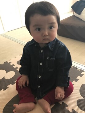 「MIKI HOUSE（ミキハウス）のアイテム（その他ベビー用品、レッド系）」を使った、TSUKASOHTAさん（キッズ・110cm）の春コーディネート