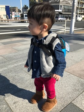 「MIKI HOUSE（ミキハウス）のアイテム（ママ＆ベビー、レッド系）」を使った、TSUKASOHTAさん（キッズ・110cm）の秋コーディネート