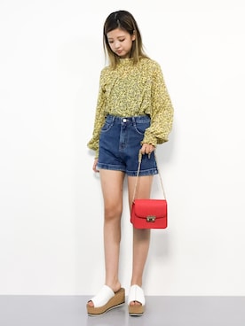 「DURAS（デュラス）のアイテム（パンツ）」を使った、もえぴーさん（レディース・156cm）の夏コーディネート