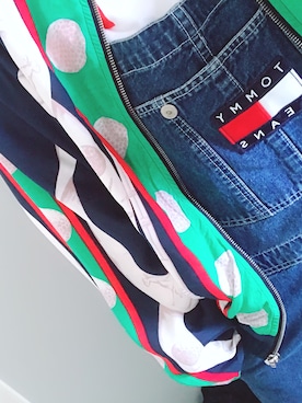 「tommy jeans（トミー ジーンズ）のアイテム（オールインワン・サロペット）」を使った、fastlaneさん（レディース・170cm）の秋コーディネート