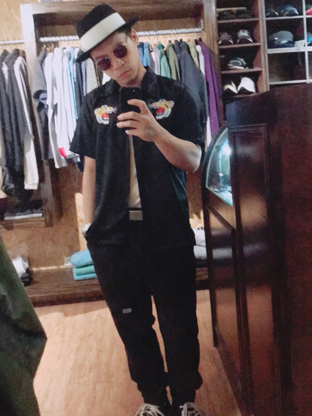 「FRANK、lesstaiwan、daily look、ootd、Taiwan、TAIPEI、casual、norse projects」｜「FRANKのアイテム（ハット、ブラック系）」を使った、yjsu🇹🇼さん（メンズ・169cm）の秋コーディネートの1枚目の写真